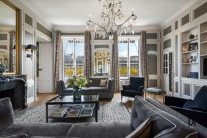 palais royal amazing three bedroom