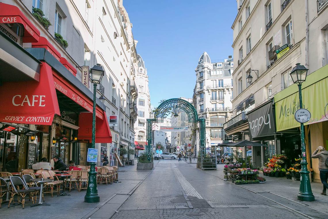 Montorgueil street